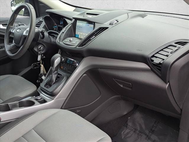 Used 2016 Ford Escape SE w/ Equipment Group 201A FWD image 21
