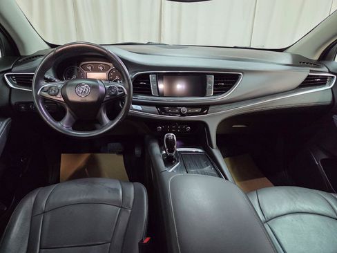 Used 2019 Buick Enclave Essence AWD/4WD image 24
