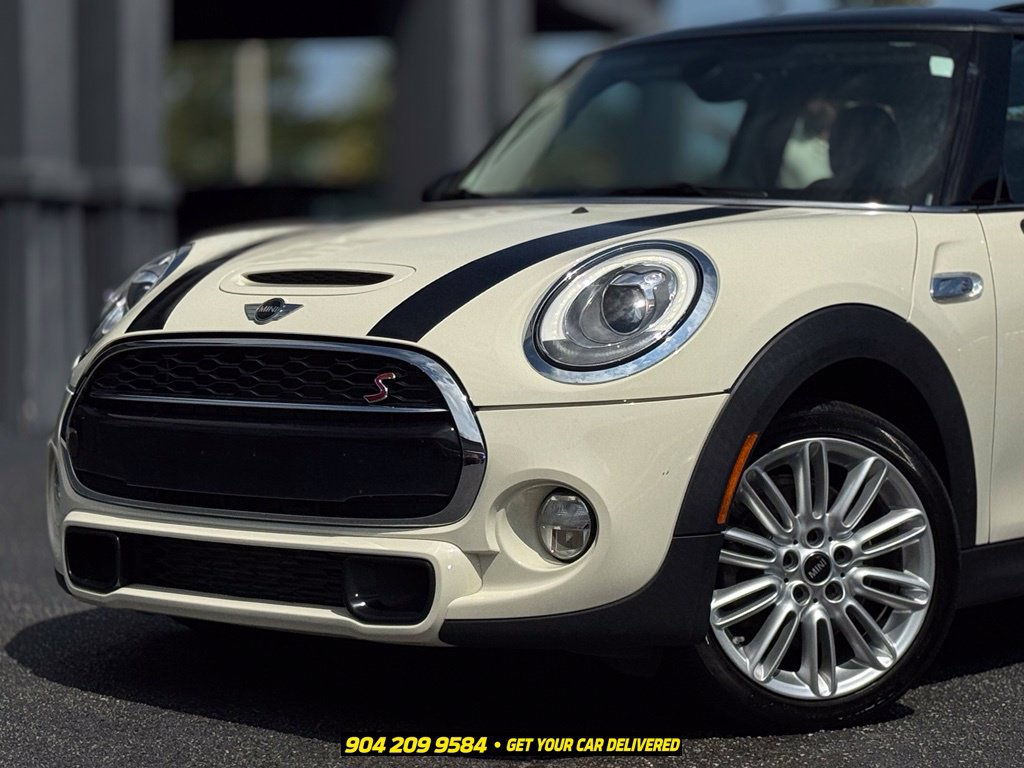 Used 2018 MINI Cooper S FWD image 3