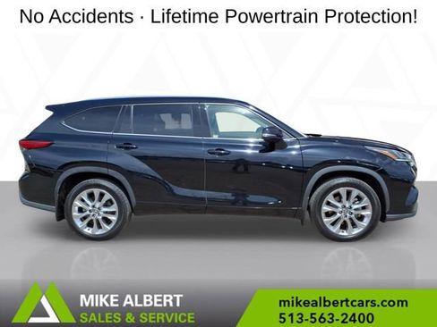 Used 2022 Toyota Highlander Limited AWD/4WD image 8