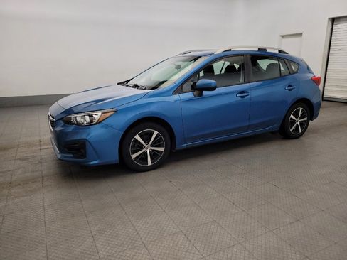 Used 2019 Subaru Impreza 2.0i Premium AWD/4WD image 2