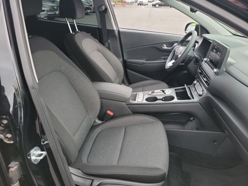 Certified 2023 Hyundai Kona SE w/ Cargo Package FWD image 21