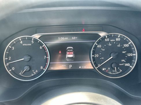 Used 2024 Nissan Rogue SV image 19