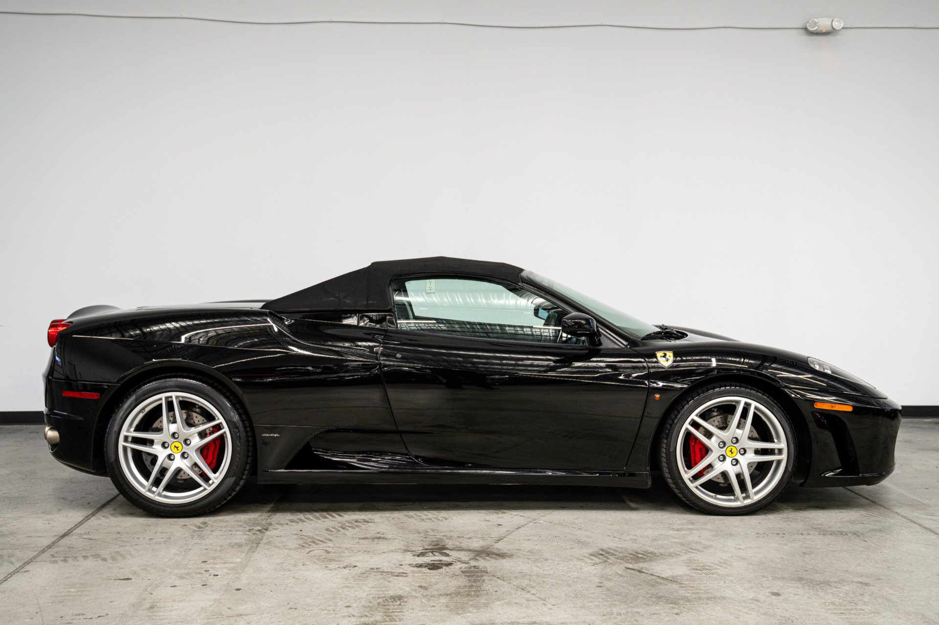 Used 2006 Ferrari F430 Spider RWD image 12