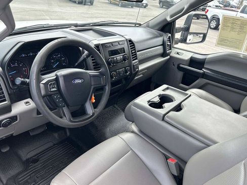 Used 2019 Ford F250 XL w/ Power Equipment Group RWD image 35