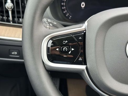 New 2026 Volvo XC60 B5 Plus w/ Protection Package Premier image 8