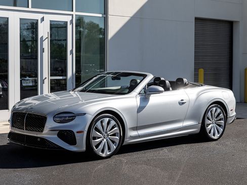 New 2026 Bentley Continental GTC image 9