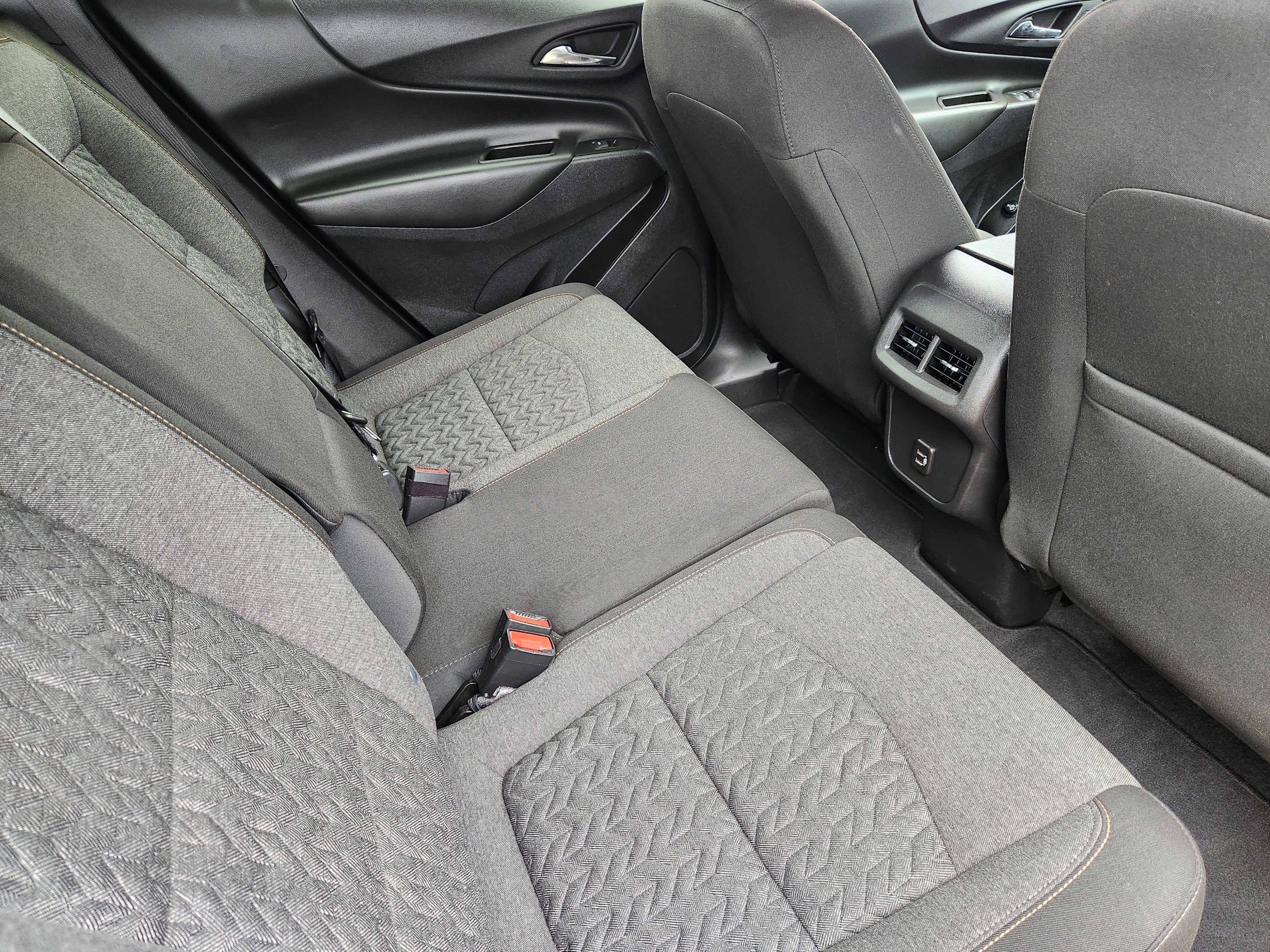 Used 2024 Chevrolet Equinox LT AWD/4WD image 34