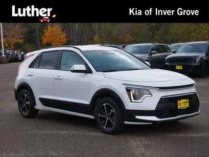 New 2025 Kia Niro EX