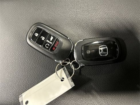 Used 2025 Honda CR-V Sport-L image 40