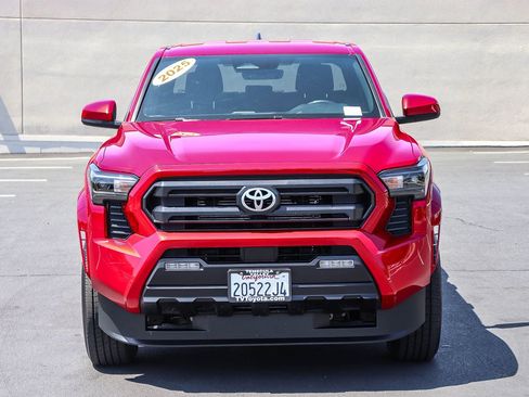 Certified 2025 Toyota Tacoma SR5 RWD image 2