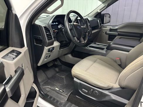 Used 2018 Ford F150 XLT w/ Equipment Group 302A Luxury image 13