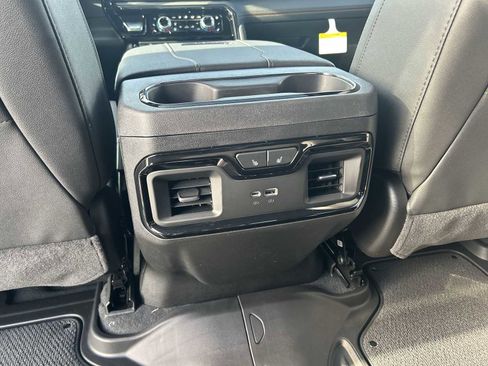 New 2026 GMC Sierra 2500 AT4 w/ LPO, Black Badging Package AWD/4WD image 22