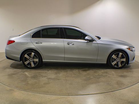 Used 2023 Mercedes-Benz C 300 4MATIC Sedan image 6