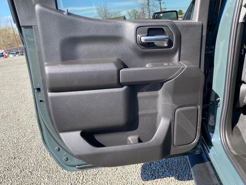 New 2026 Chevrolet Silverado 1500 Custom Trail Boss AWD/4WD image 16