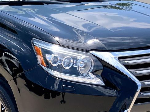 Used 2019 Lexus GX 460 Premium AWD/4WD image 27