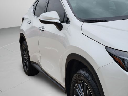 Used 2025 Lexus NX 250 FWD w/ Accessory Package (2T) image 37