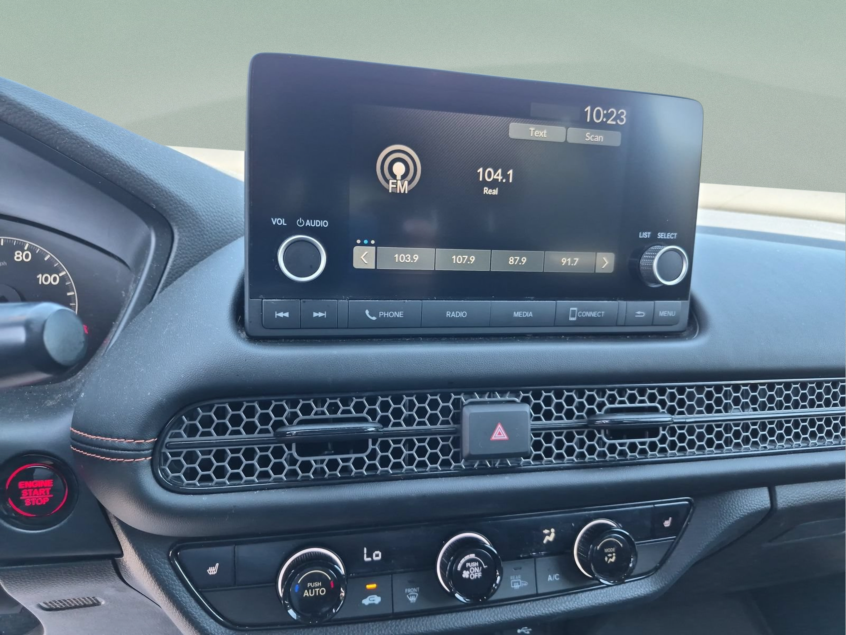 Certified 2023 Honda HR-V Sport image 13