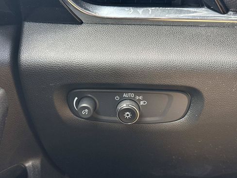 Used 2023 Chevrolet Traverse RS w/ LPO, Floor Liner Package AWD/4WD image 26
