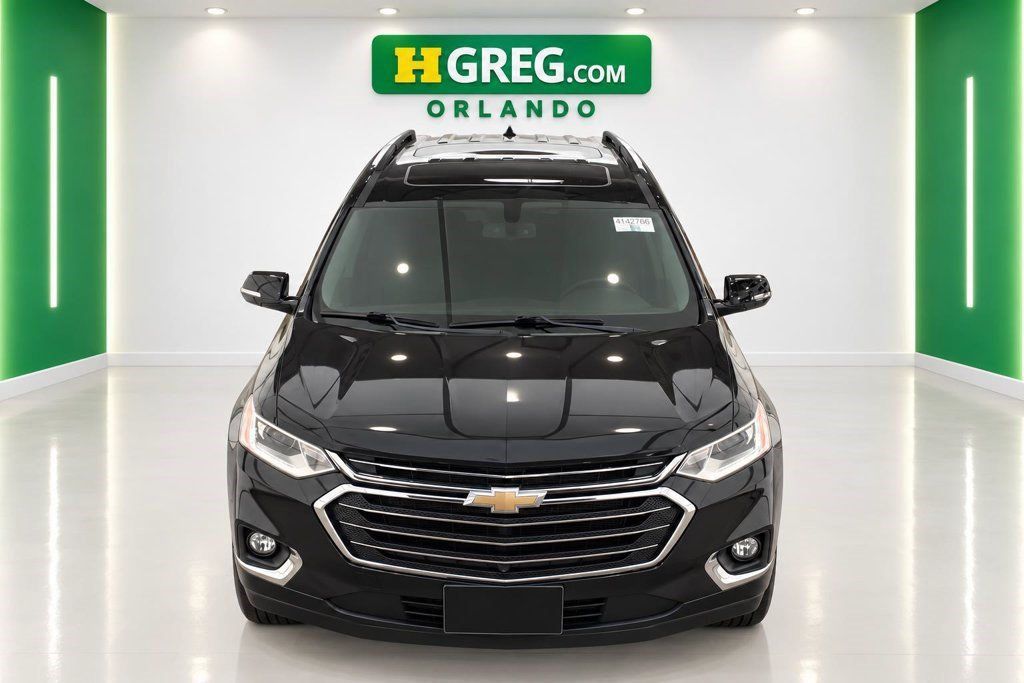 Used 2021 Chevrolet Traverse LT w/ LT Premium Package FWD image 7