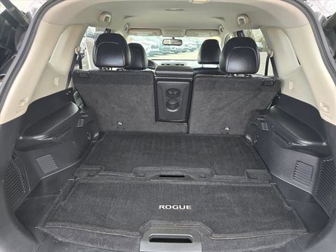 Used 2016 Nissan Rogue SL image 26