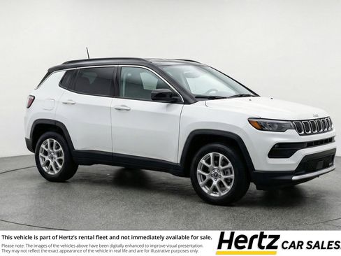 Used 2025 Jeep Compass Limited AWD/4WD image 1