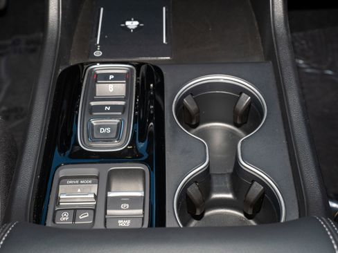 Certified 2023 Honda Pilot Elite image 28