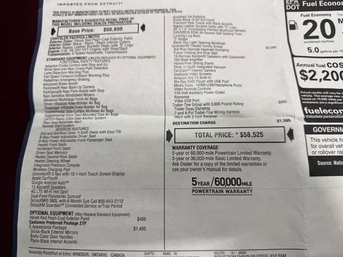 Used 2023 Chrysler Pacifica Limited w/ Uconnect Theater Family Group image 59