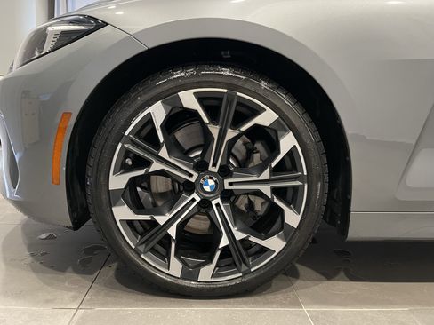 Used 2025 BMW 430i xDrive Coupe w/ Premium Package image 7