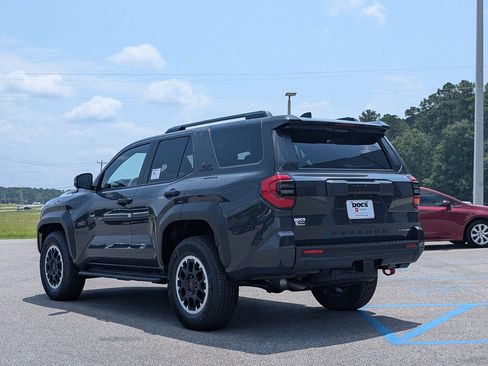 New 2026 Toyota 4Runner TRD Off-Road Premium w/ Tow Technology Package AWD/4WD image 2