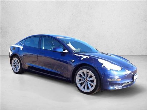 Used 2022 Tesla Model 3 Long Range image 5