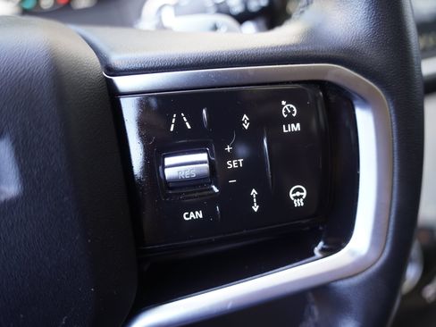 Used 2023 Land Rover Range Rover Velar S AWD/4WD image 17