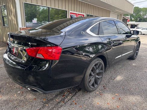 Used 2019 Chevrolet Impala Premier FWD image 3
