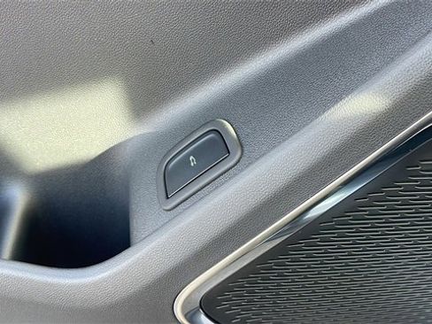 New 2026 Chevrolet Traverse Z71 w/ Enhanced Driving Package image 27