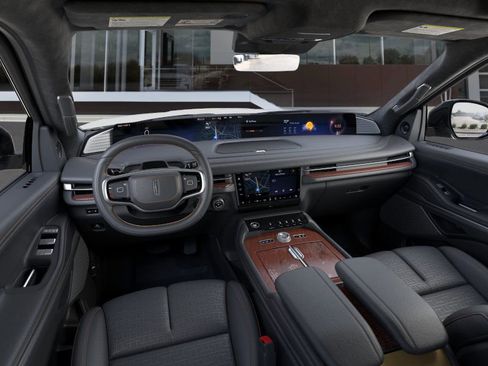 New 2025 Lincoln Navigator Black Label image 9