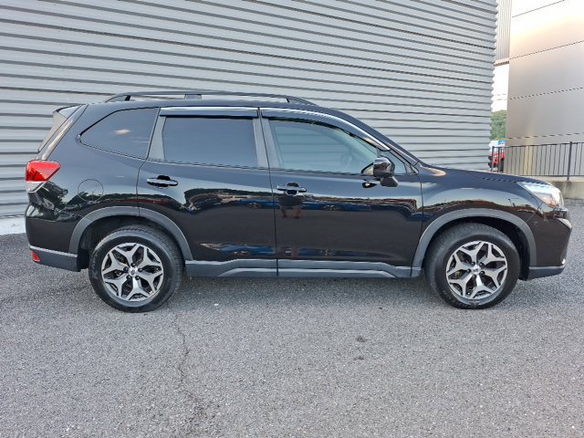 Used 2020 Subaru Forester Premium w/ Popular Package #1 AWD/4WD image 2