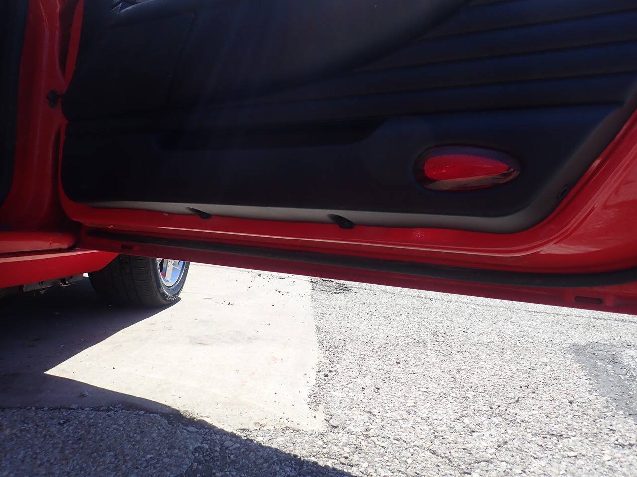 Used 2003 Ford Thunderbird RWD image 34