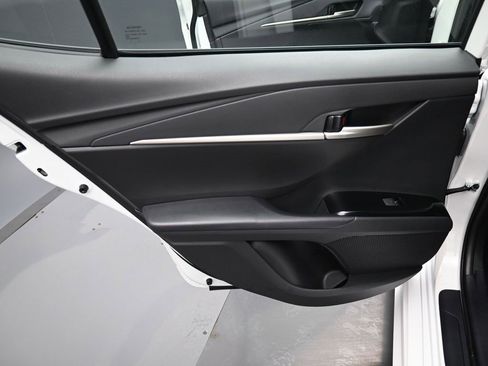 Certified 2025 Toyota Camry SE image 28