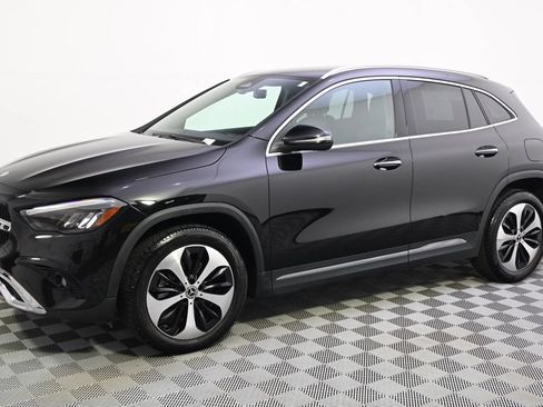 Used 2025 Mercedes-Benz GLA 250 4MATIC image 2