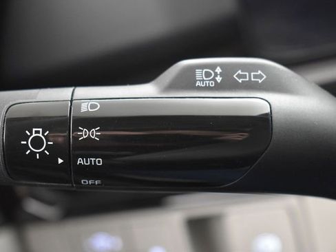 Certified 2026 Kia Sportage EX w/ EX Panorama Roof Package image 28