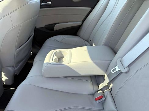 Used 2019 Acura ILX FWD image 14