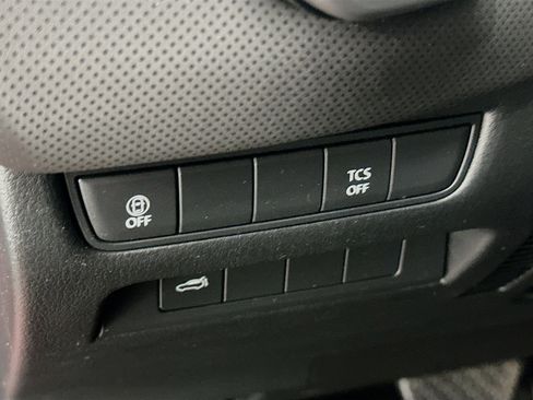 Used 2025 MAZDA CX-50 AWD 2.5 S w/ Premium Package image 17