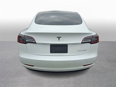 Used 2022 Tesla Model 3 Long Range image 5