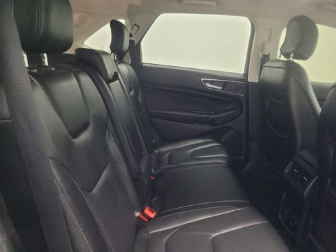 Used 2019 Ford Edge Titanium w/ Cold Weather Package FWD image 19