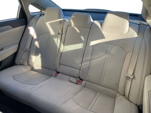 Used 2018 Hyundai Sonata SE image 16