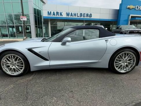 Used 2017 Chevrolet Corvette Stingray Convertible w/ 1LT image 5