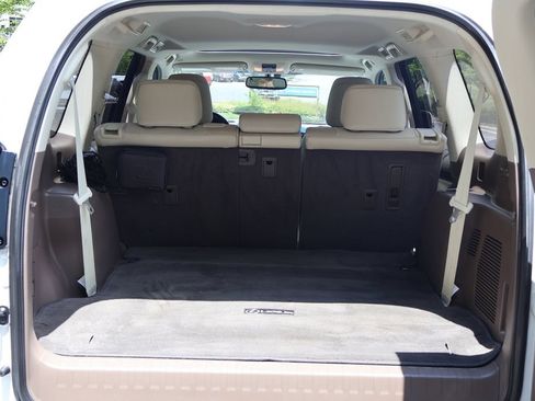 Used 2019 Lexus GX 460 Premium w/ Premium Package AWD/4WD image 25