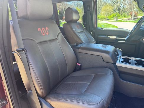 Used 2015 Ford F250 King Ranch image 21