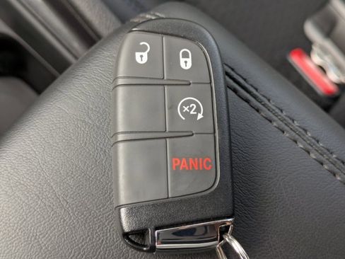 New 2026 Jeep Compass Latitude image 25