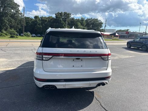 Used 2023 Lincoln Aviator Grand Touring w/ Equipment Group 301A AWD/4WD image 4